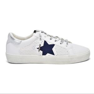 Vintage Havana The Star Perforated Lace Sneaker in White Navy